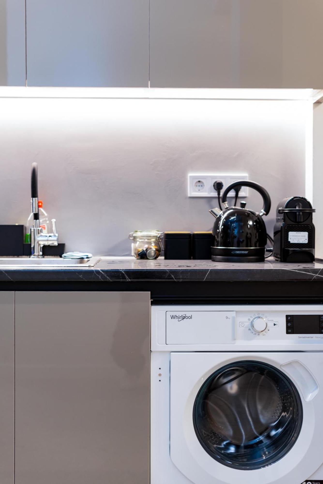 Zen Peace, Exarchia Apartment Athena Bagian luar foto